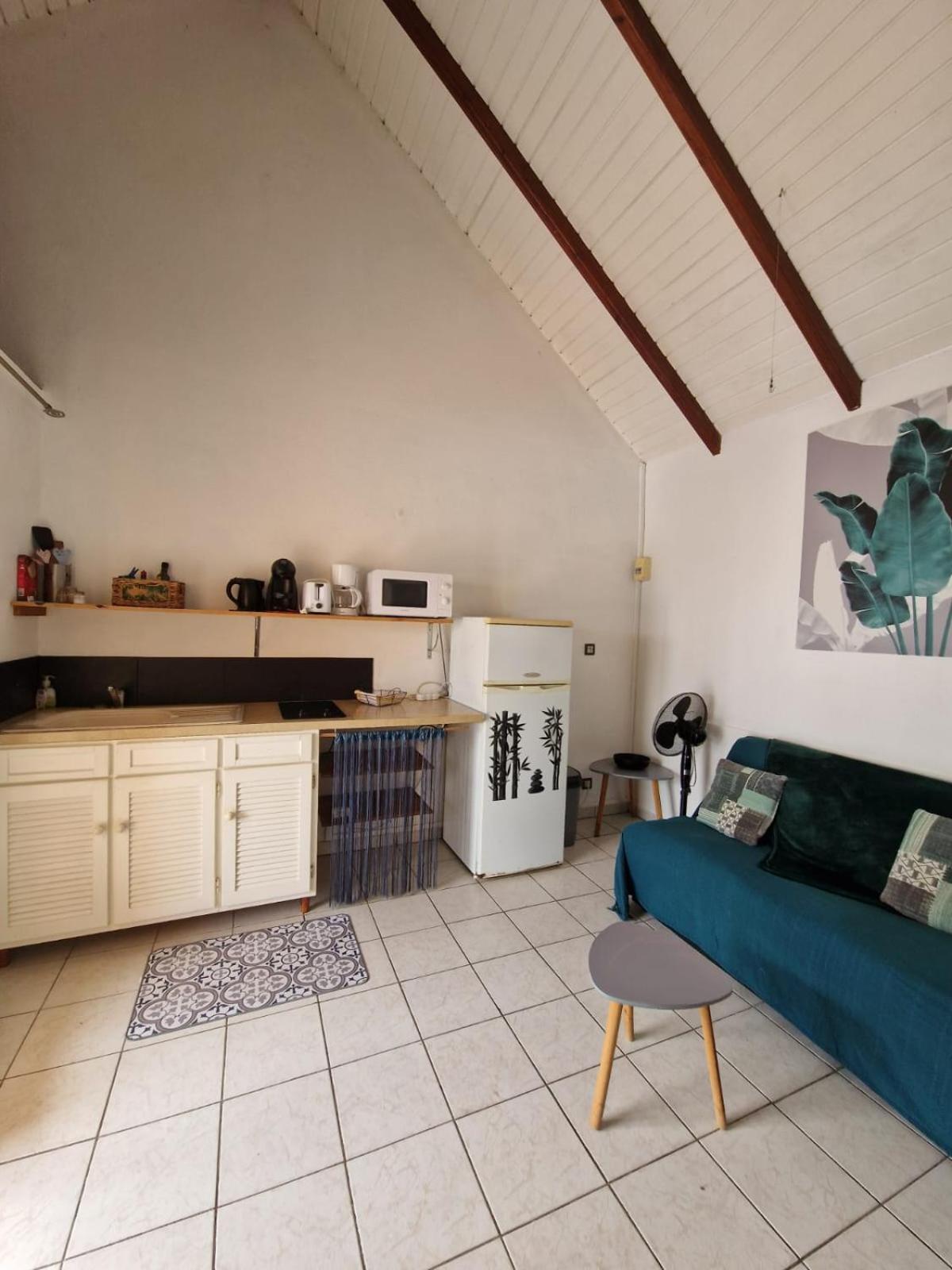gîtes THO KOBA Saint-Claude Extérieur photo