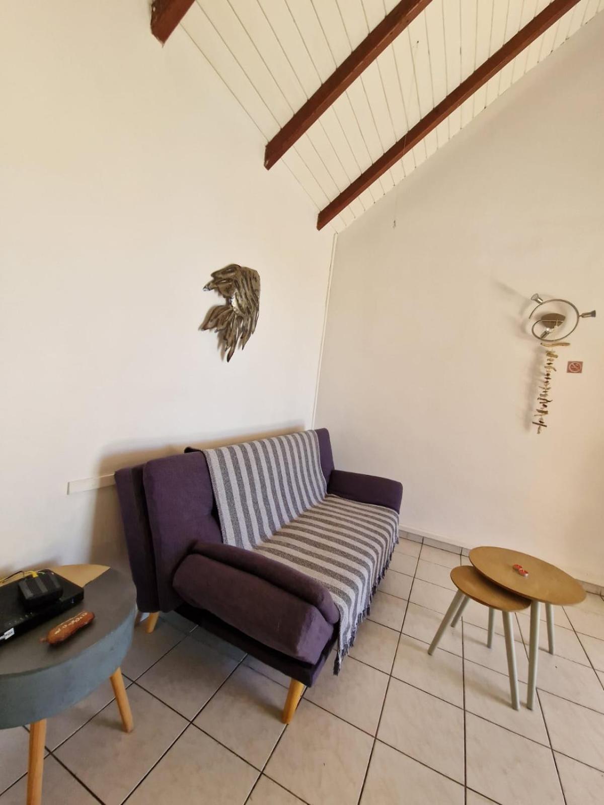 gîtes THO KOBA Saint-Claude Extérieur photo